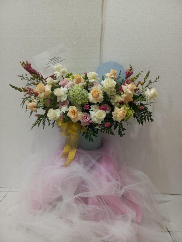 Standing Flower 002